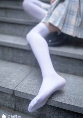 丰满老师